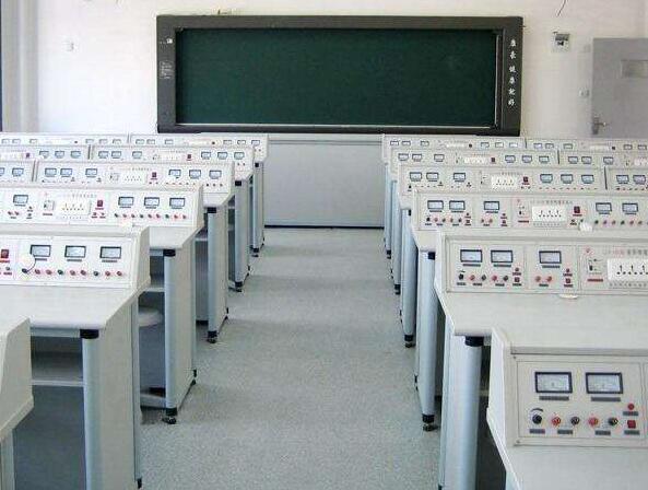 物理實(shí)驗(yàn)室